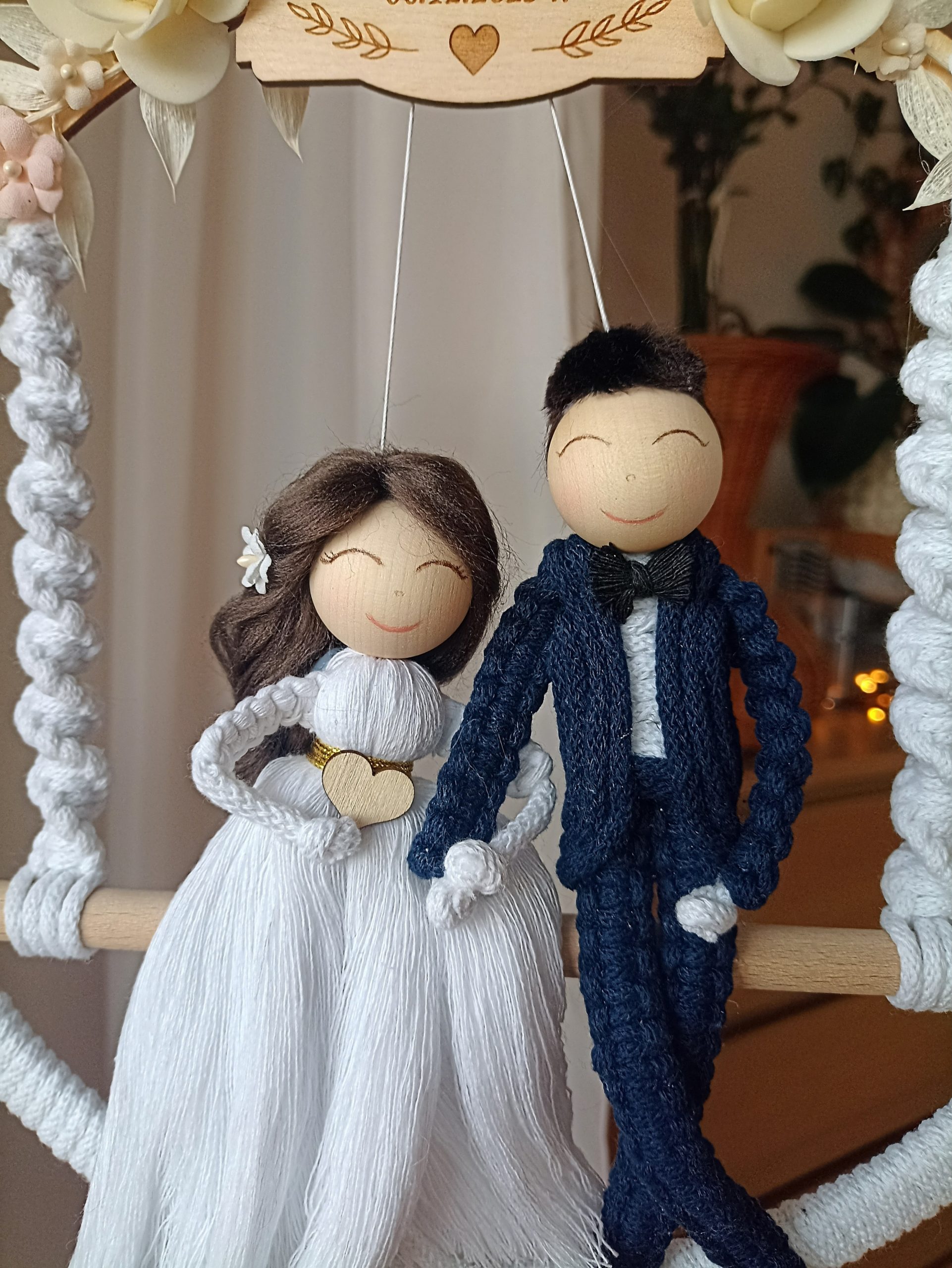 Prezent na ślub - para młoda na huśtawce - obrazek 2