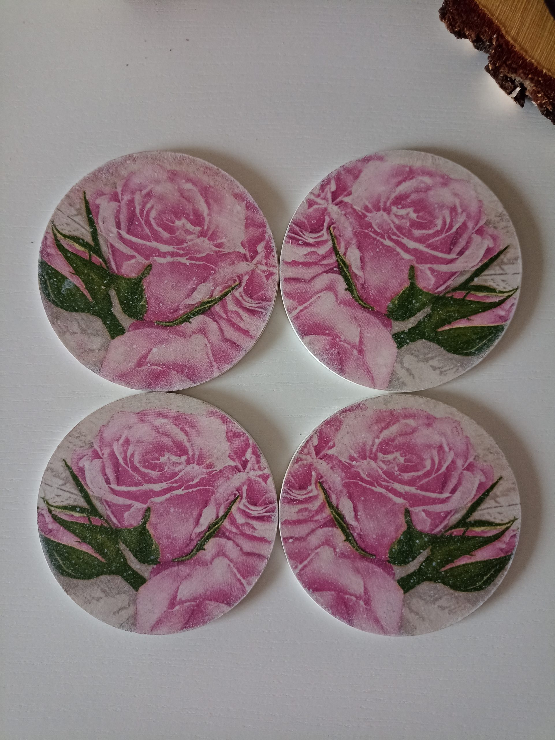 Różane podstawki pod kubki 4 szt. - obrazek 2