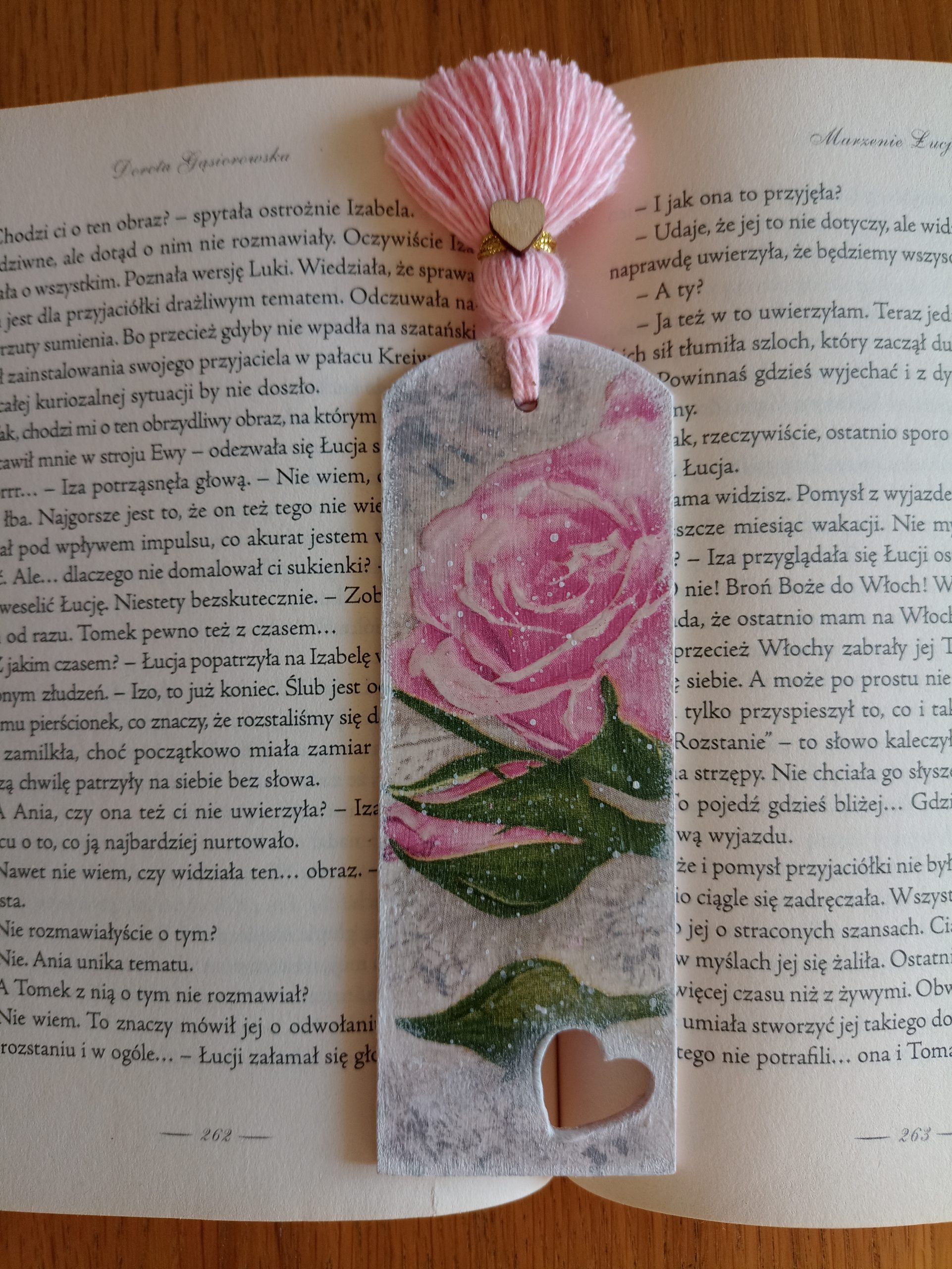 zakładka do ksiązki róża